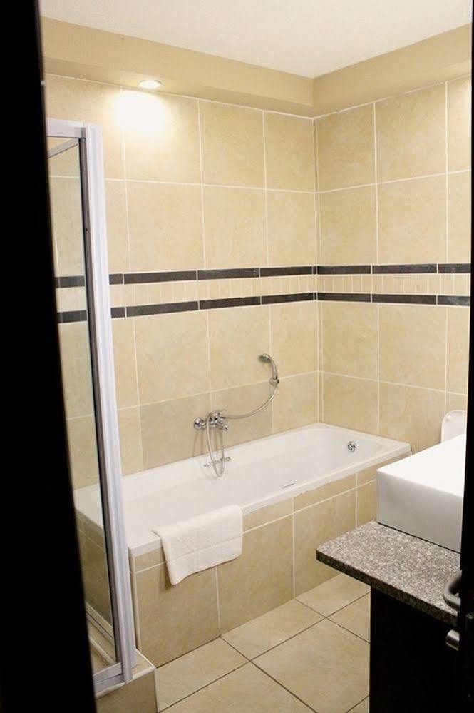 מרגייט Desroches Hotel מראה חיצוני תמונה