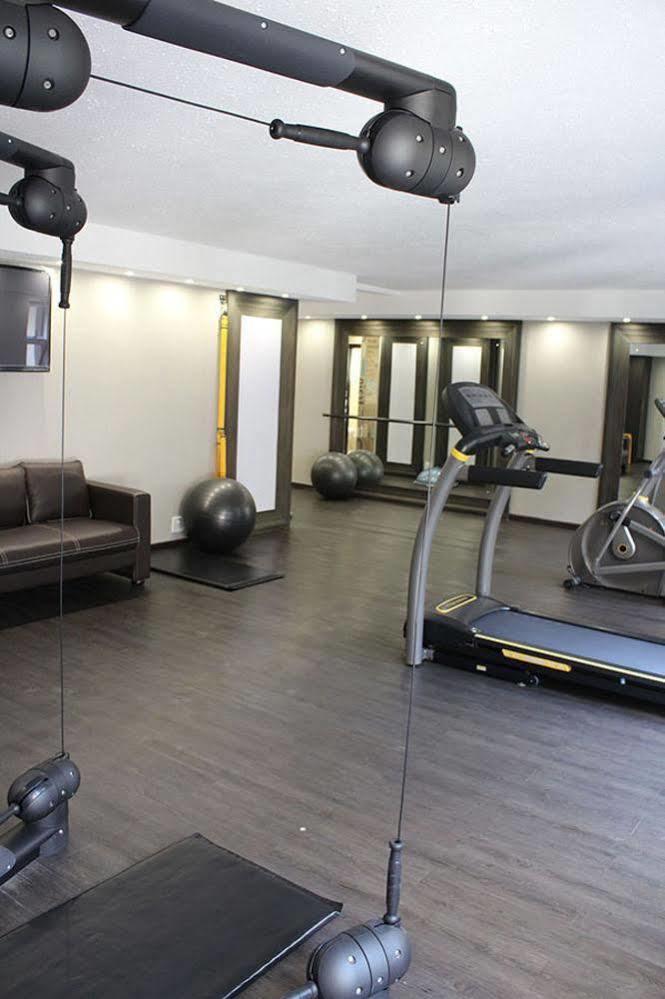 מרגייט Desroches Hotel מראה חיצוני תמונה